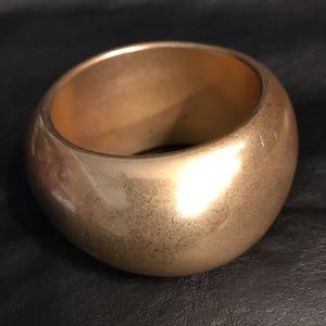 Vintage Designer Egyptian Born Ben Amun Gold tone Bangle